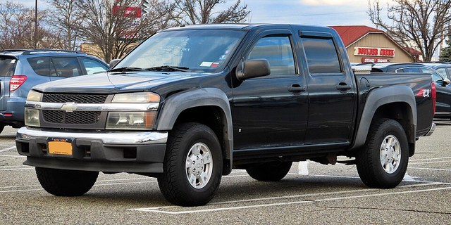 2007 Chevrolet Colorado, representative photo