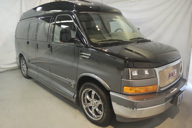 2009 GMC Savana, representative photo