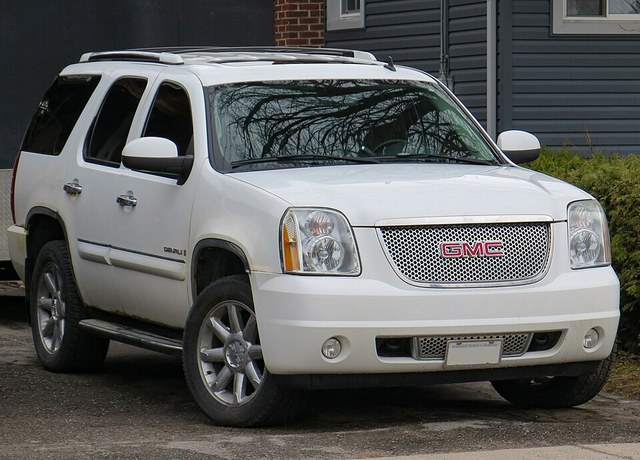 2007 GMC Yukon Denali, representative photo
