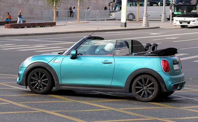 Representative photo of the MINI Convertible