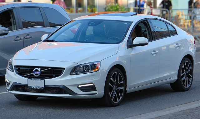 2018 Volvo S60 Inscription, representative photo