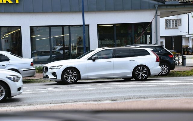 Representative photo of the Volvo V90